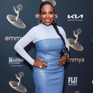 Abbott Elementary's Sheryl: Fans Will Be 'Satisfied' With Janine, Gregory