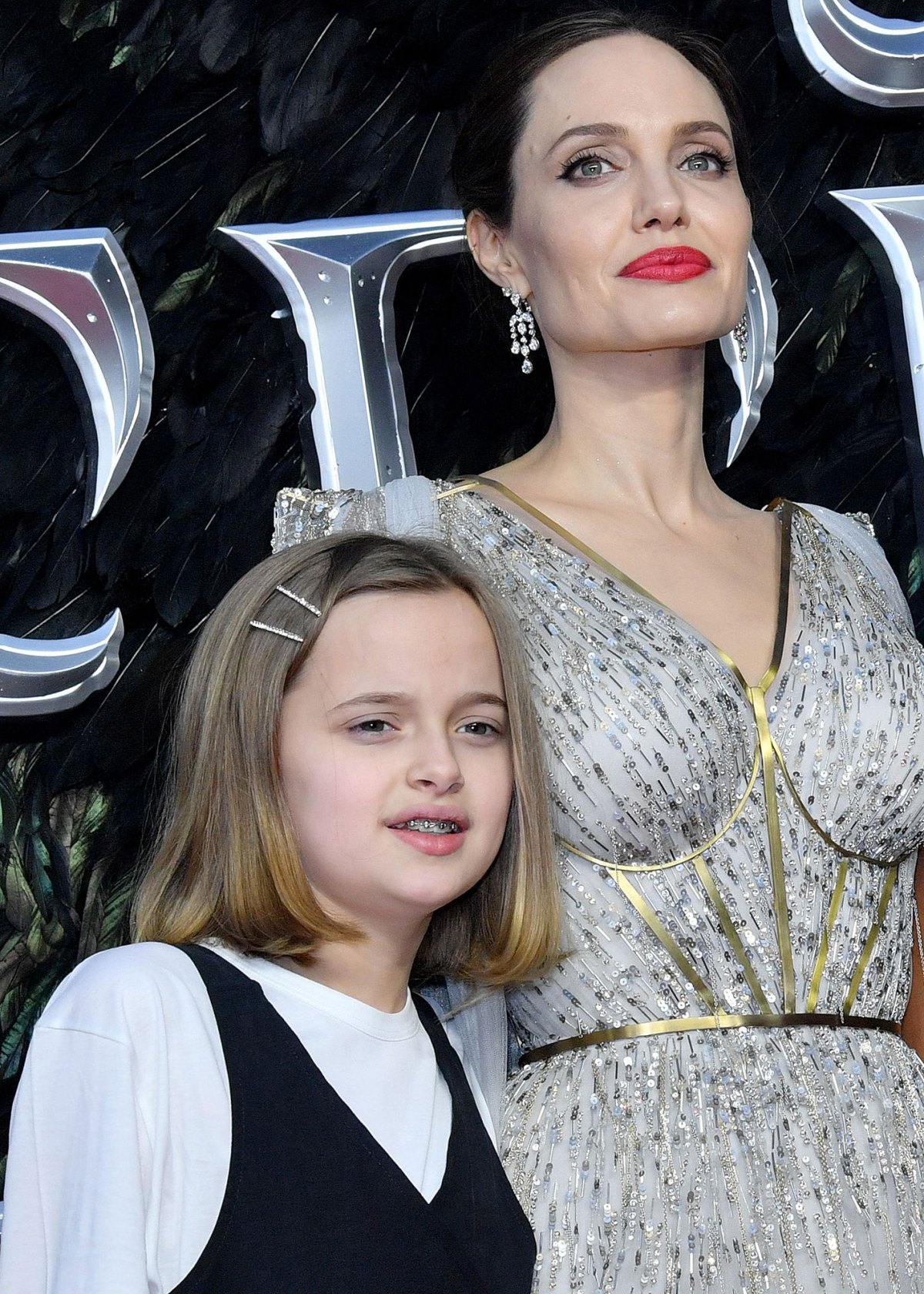 Angelina Jolie & Vivienne: Photos Of Actress With Her Daughter