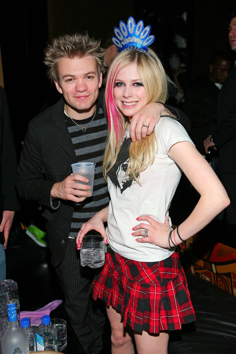 Avril Lavigne's Dating History- Avril Lavigne's Dating History- Deryck Whibley, Brody Jenner, Chad Kroeger, Mod Sun, More - 307