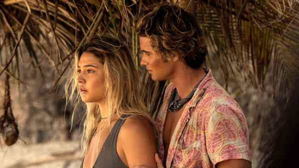 Breaking Down 'Outer Banks' Couple John B and Sarah's Season 3 Split — Including Her Hookup With Topper