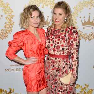 Candace Cameron Bure and Jodie Sweetin to Reunite at ‘90s Con After Feud: 'I Can Hardly Wait!' floral dress