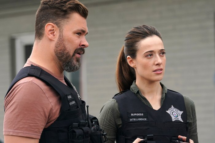 Chicago P.D.'s Patrick John Flueger Praises Marina Squerciati for Carrying 200th Episode 'Trapped'- 'Consistently Impressed' - 177