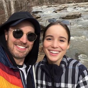 Chris Evans Shares Tribute to Girlfriend Alba Batista on Valentine's Day 6