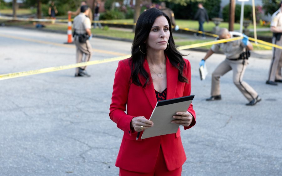 Courteney Cox Teases Her 'Really Good' Ghostface Scene in Scream 6