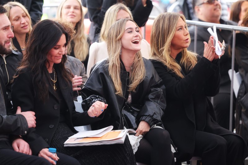 Courtney Cox Reunites With 'Friends' Stars Jennifer Aniston and Lisa Kudrow at Hollywood Walk of Fame Ceremony- Photos - 597