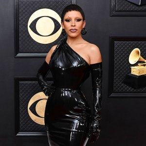 Doja Cat Red Carpet Arrive Arrival Grammys 2023