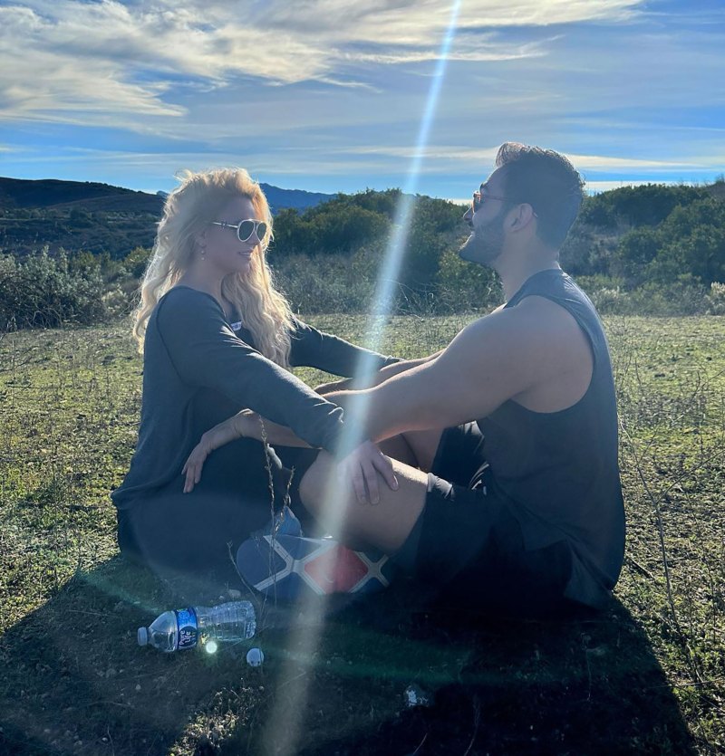 Every Time Britney Spears’ Boyfriend Sam Asghari Had Her Back in nature