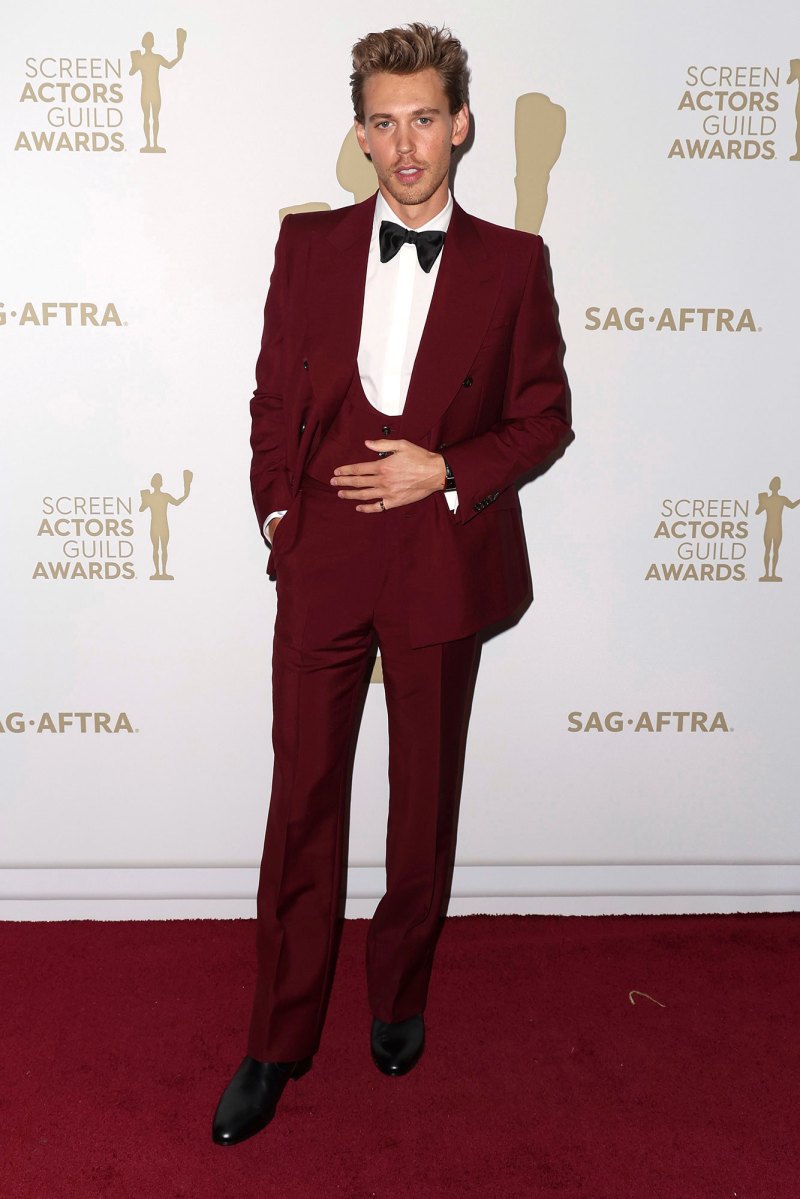 Feature Austin Butler Walks 2023 SAG Awards Red Carpet Solo Amid Kaia Gerber Romance