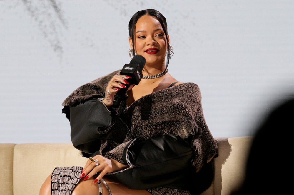 How Rihanna Subtly Hinted at 2nd Pregnancy Before Super Bowl Halftime Show Reveal