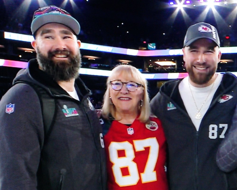 Jason and Travis Kelce's Mom Donna Reveals Her Favorite Son Ahead of Super Bowl Showdown red jersey