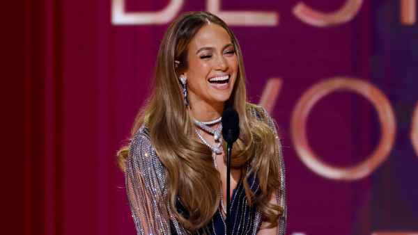 Jennifer Lopez Attends the 2023 Grammys In a Blue Gucci Gown With Ben Affleck by Her Side