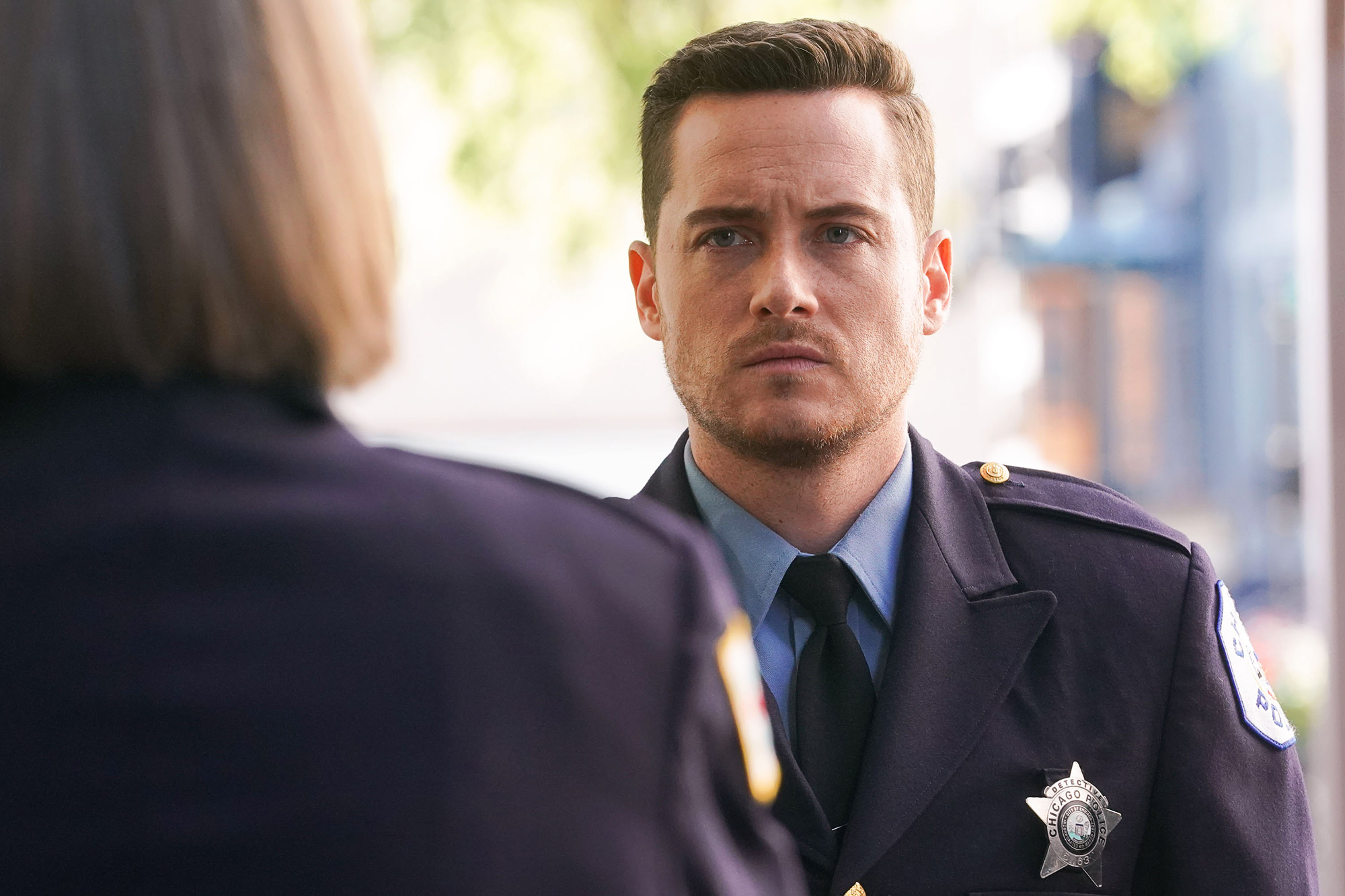 Jesse Lee Soffer Sounds Off on His &lsquo;Chicago P.D.&rsquo; Character Jay Halstead Ghosting Hailey Upton After His 2022 Show Exit - 193