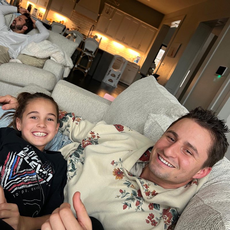 Jessie James Decker's 'Heart Is Full' After Reunion With Estranged Brother John and His Wife Ali- Photos - 239