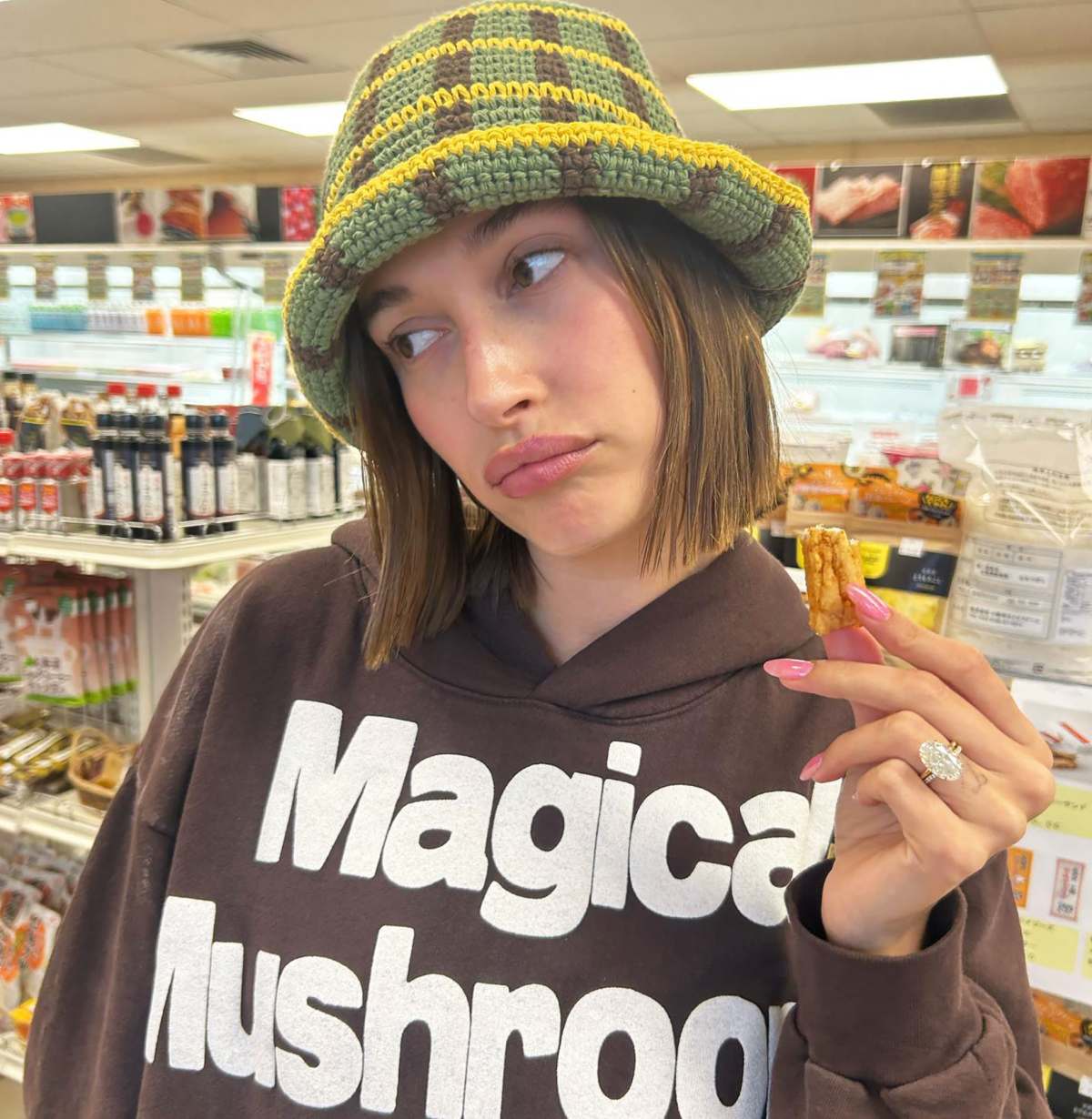 Inside Justin Bieber, Hailey Bieber's Hawaii Vacation: Photos | Us Weekly