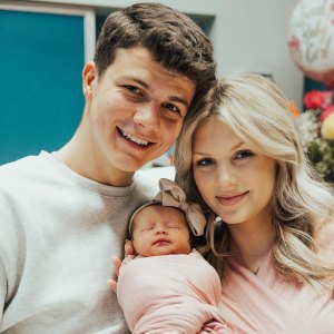 'Bringing Up Bates' Star Katie Bates Welcomes 1st Baby With Husband Travis Clark
