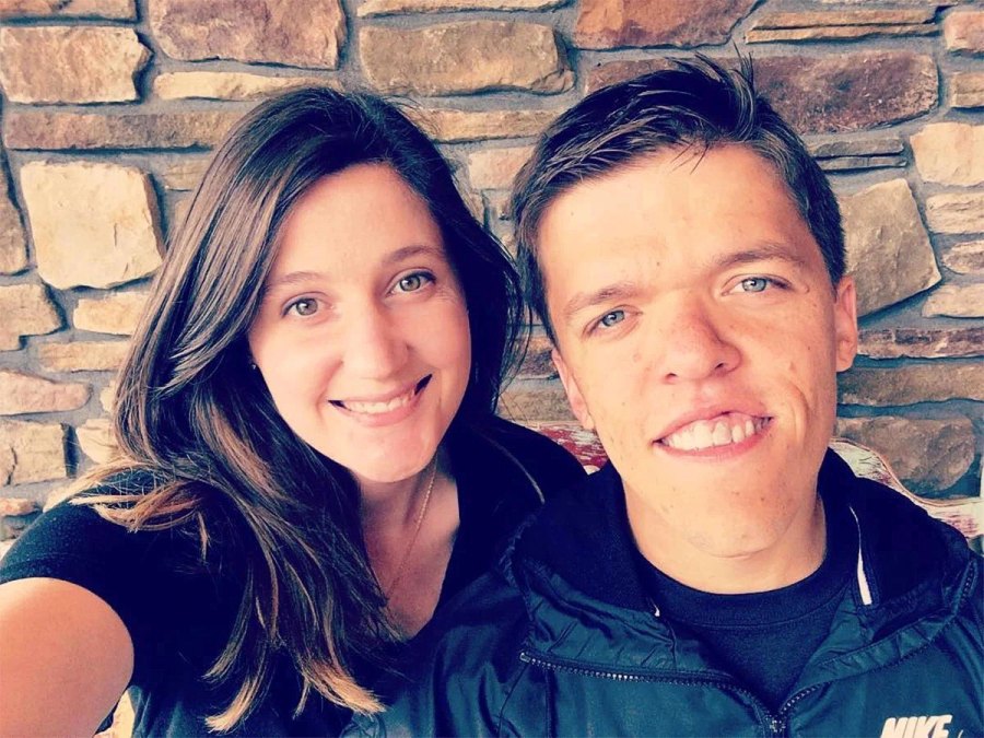 Little People, Big World Stars Zach and Tori Roloff’s Relationship Timeline - 012