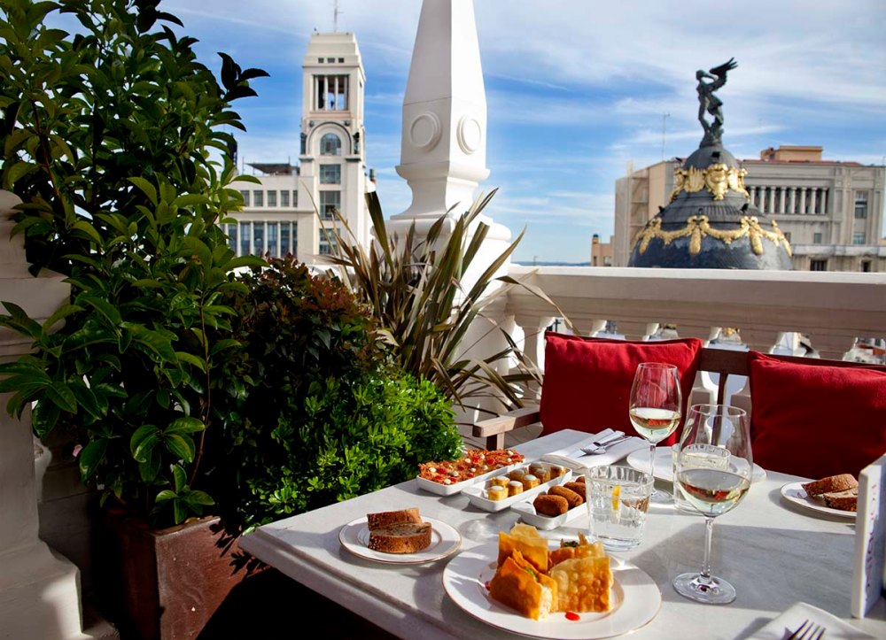 Madrid's The Principal Hotel Combines 5-Star Luxury With a Modern Boutique Feel and Stellar Dining