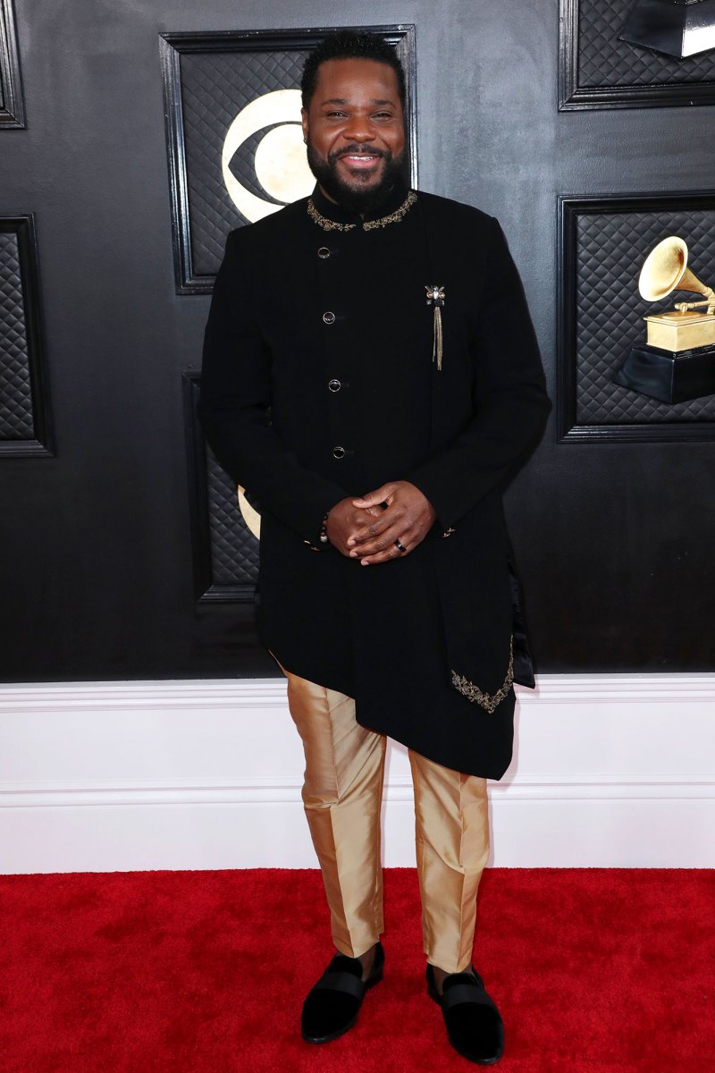 Malcolm-Jamal Warner Red Carpet Arrive Arrival Grammys 2023