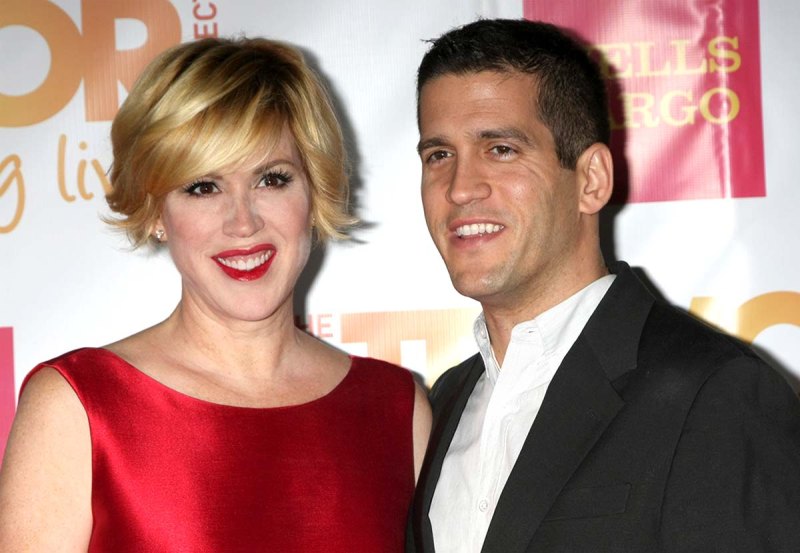 Molly Ringwald and Panio Gianpoulos: A Timeline of Their Relationship