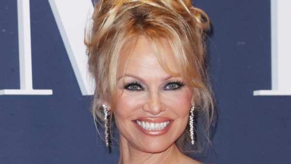 Pamela Anderson Still Has Her Baywatch Bikini