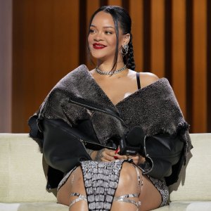 Rihanna-New-Fenty-Beauty-Launch