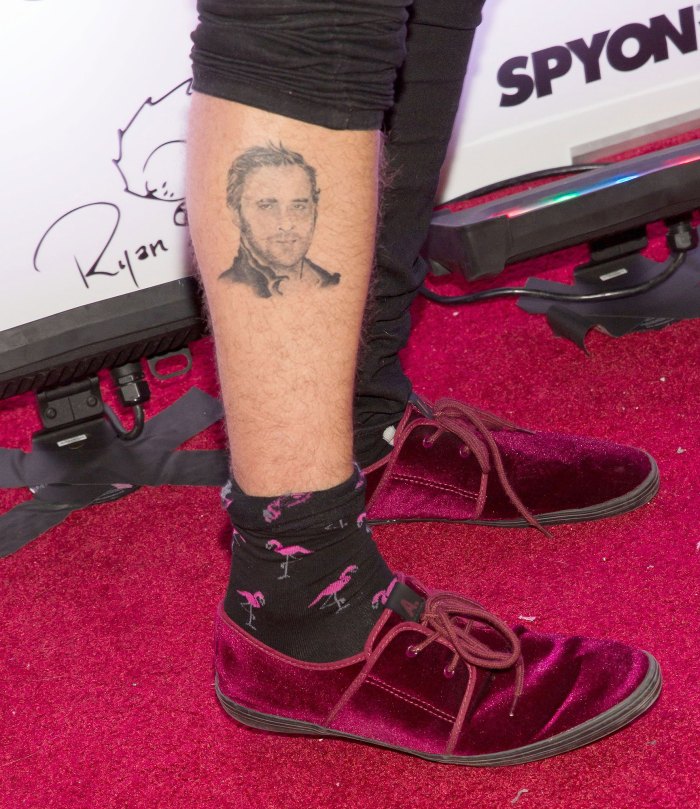Ryan Cabrera Gets Ryan Gosling’s Face Tattooed on His Leg: Picture