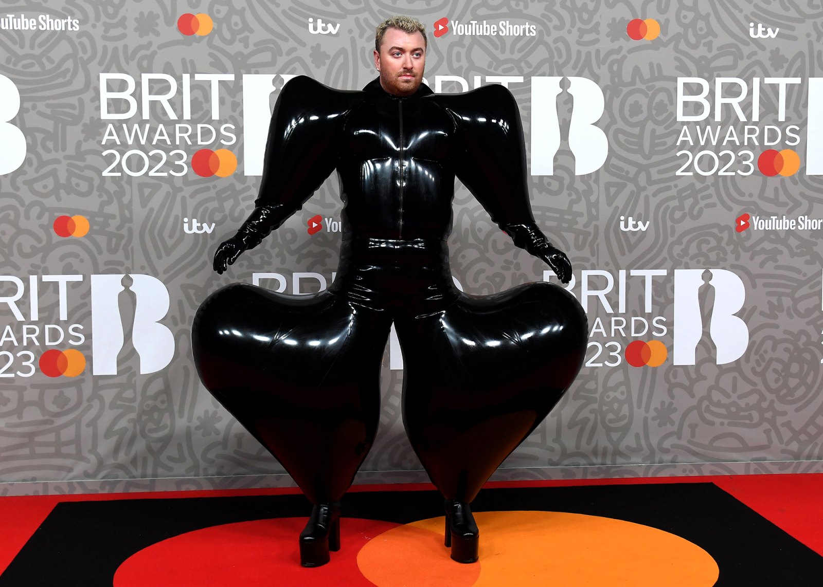 Brit Awards 2023 Sam Smith Wears Latex Jumpsuit on Red Carpet