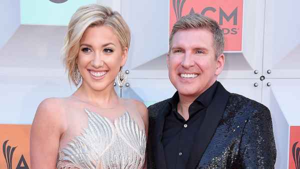 Savannah Chrisley Reveals Dad Todd Chrisley Has Gray Hair Behind Bars- It's 'Really Weird' - 953