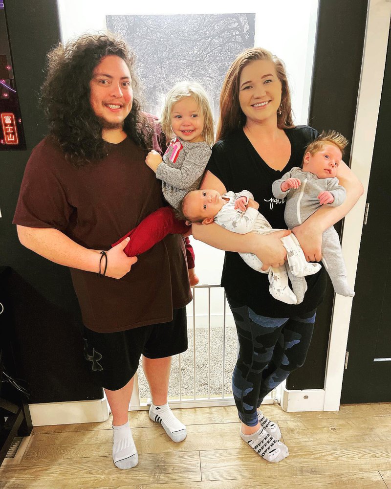 Sister Wives' Mykelti Brown and Husband Tony's Family Album With Daughter Avalon and Twin Sons Archer and Ace - 513
