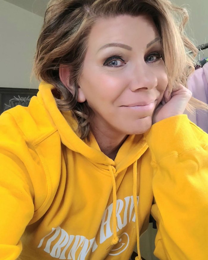 'Sister Wives' Star Meri Brown Clarifies Sexuality Amid Rumors She's Dating Women: 'I am Straight' yellow hoodie