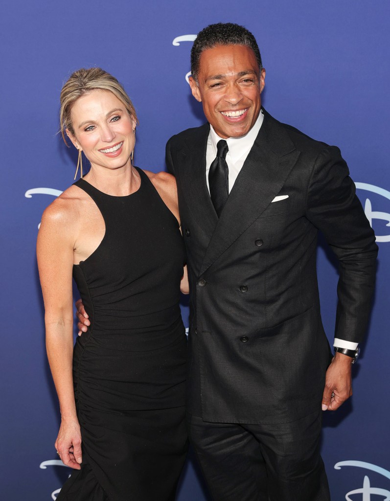 T.J. Holmes Grabs Amy Robach's Butt on PDA-Filled Getaway Following Affair Scandal- Details - 538