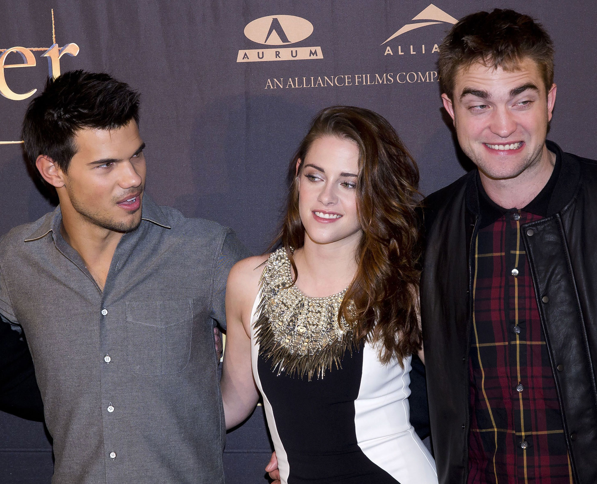 Agnes Gray Jurassic Park adelig Taylor Lautner Reflects on Robert Pattinson 'Twilight' Rivalry