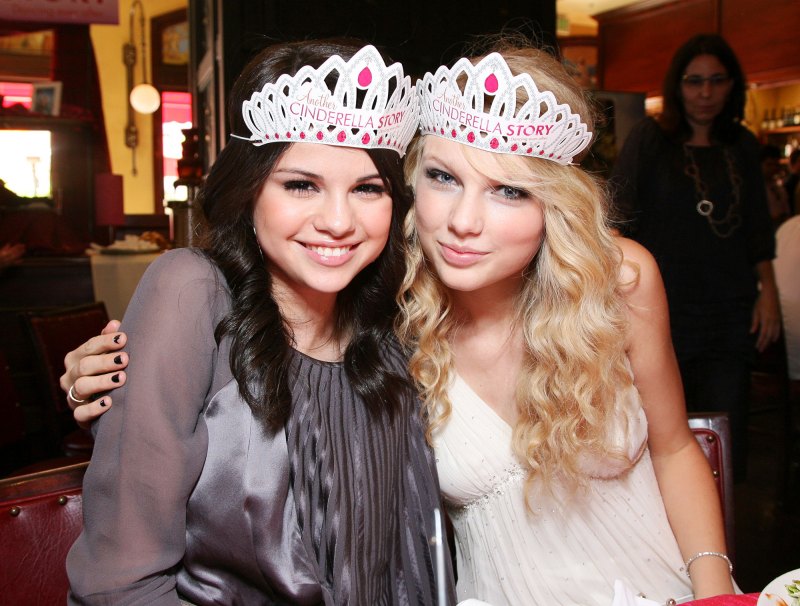 Taylor Swift and Selena Gomez's Sweetest Friendship Moments Over the Years- Photos - 462