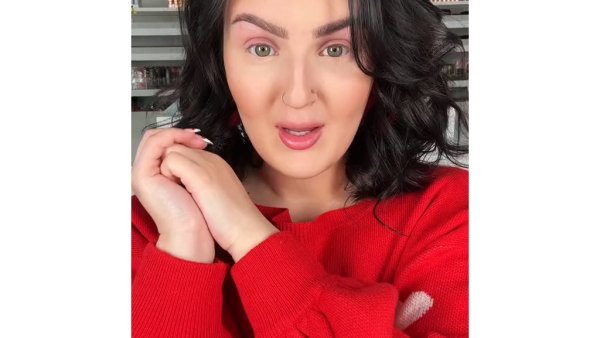 TikToker mikayla Nogueira Returns to Social Media After Lash Drama