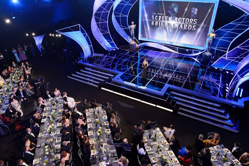 Who Is Hosting the SAG Awards Everything to Know About the 2023 Screen Actors Guild Awards