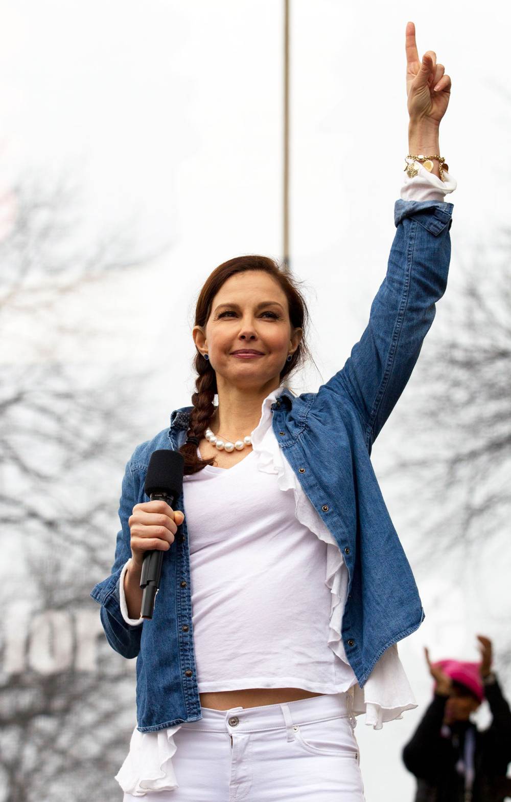 Wynonna Judd Responds to Sister Ashley Judd&rsquo;s Women&rsquo;s March Speech: &lsquo;The Whole Thing Is Toxic&rsquo;