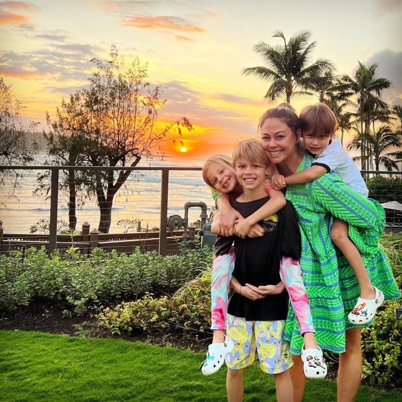 Aloha, Cuties! See Nick and Vanessa Lachey’s Sweetest Family Photos