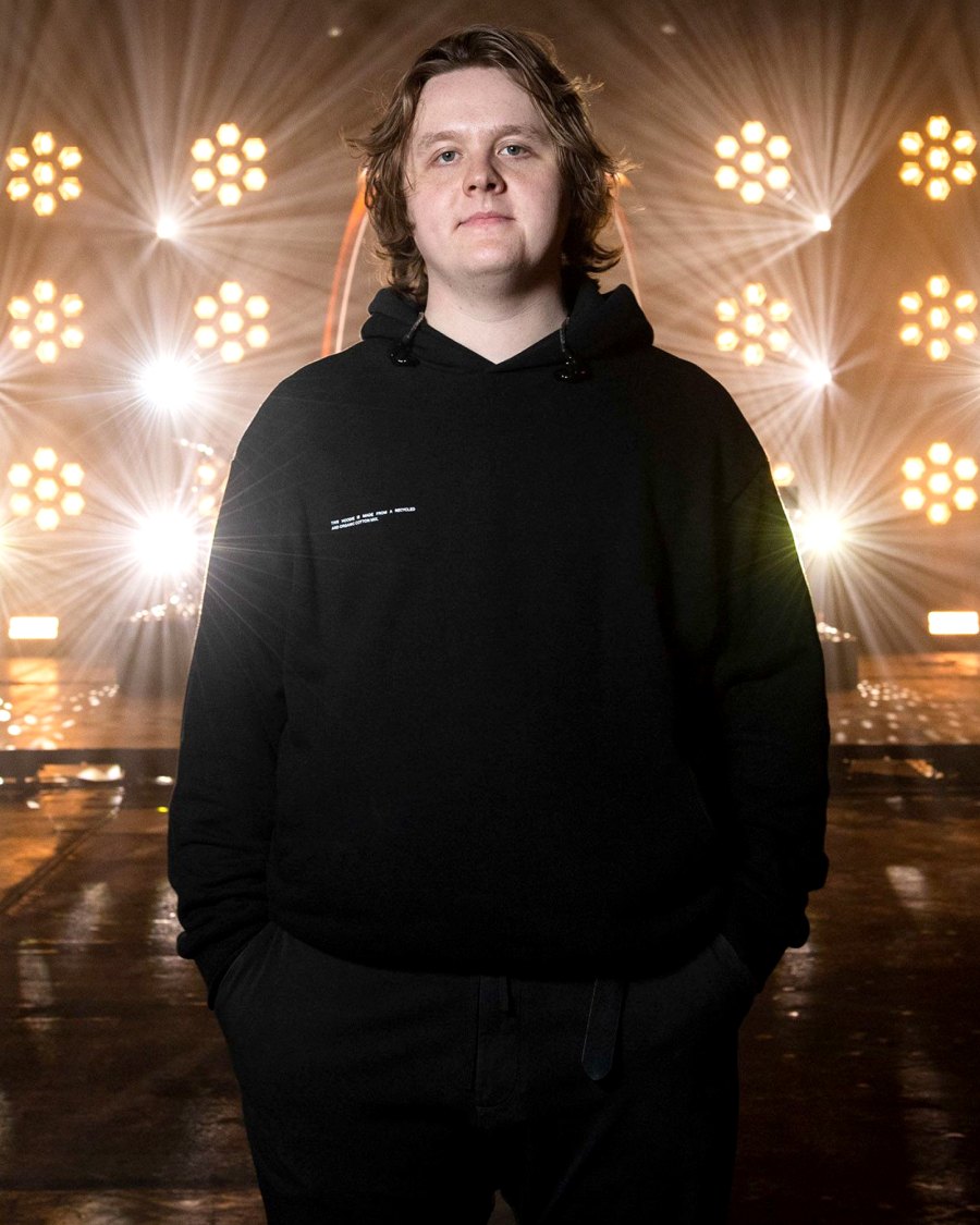 Lewis Capaldi and More Stars Who Were in the Bathroom When They Won Awards