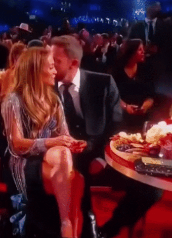 Ben Affleck revela por que parecia infeliz no Grammy com Jennifer Lopez