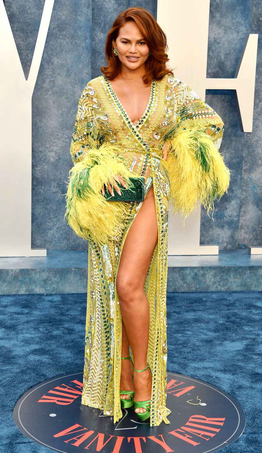 Chrissy Teigen and John Legend Get Glam for Vanity Fair Oscar Party Oscars 2023 3