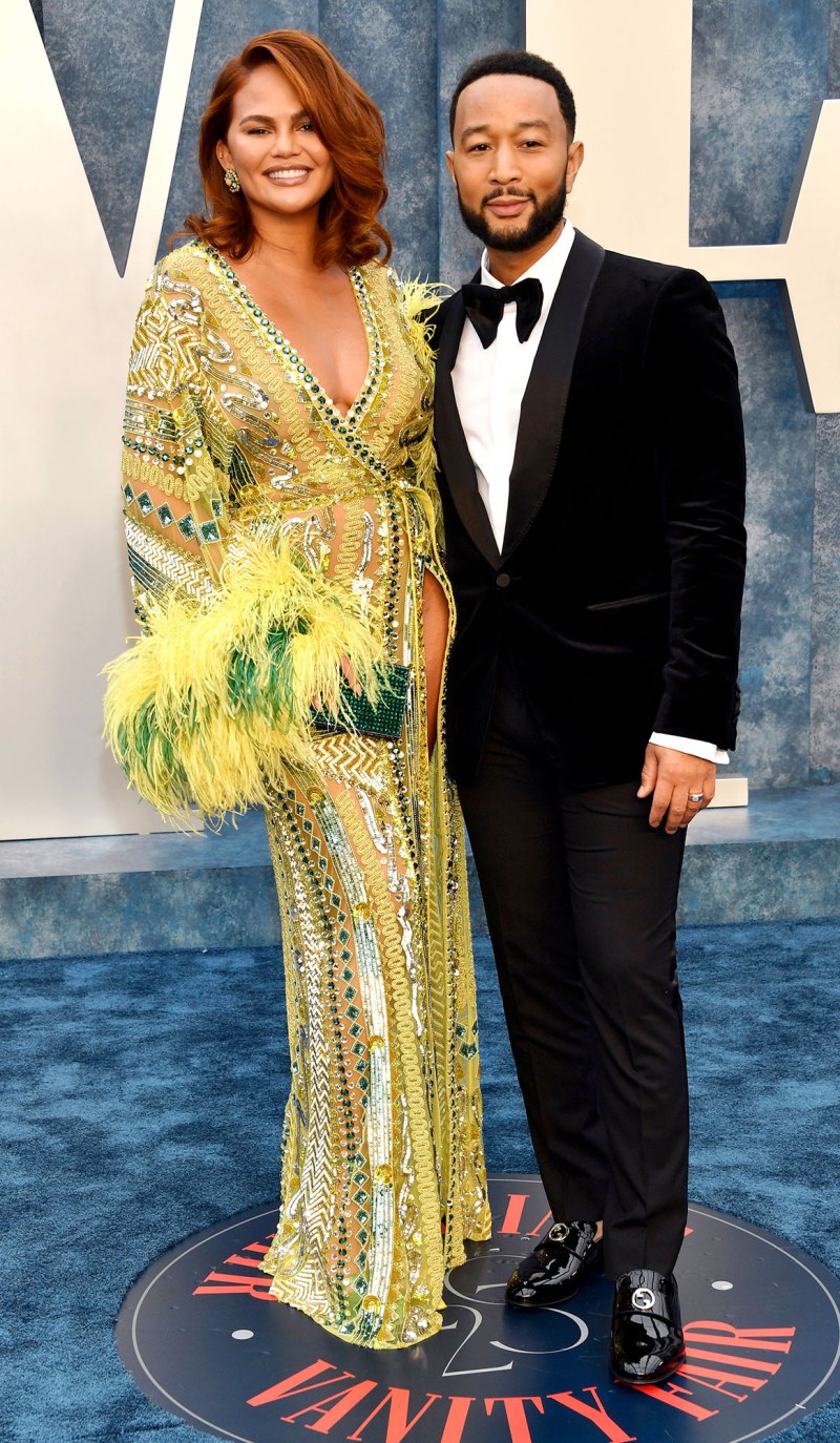 Chrissy Teigen and John Legend Get Glam for Vanity Fair Oscar Party Oscars 2023 4