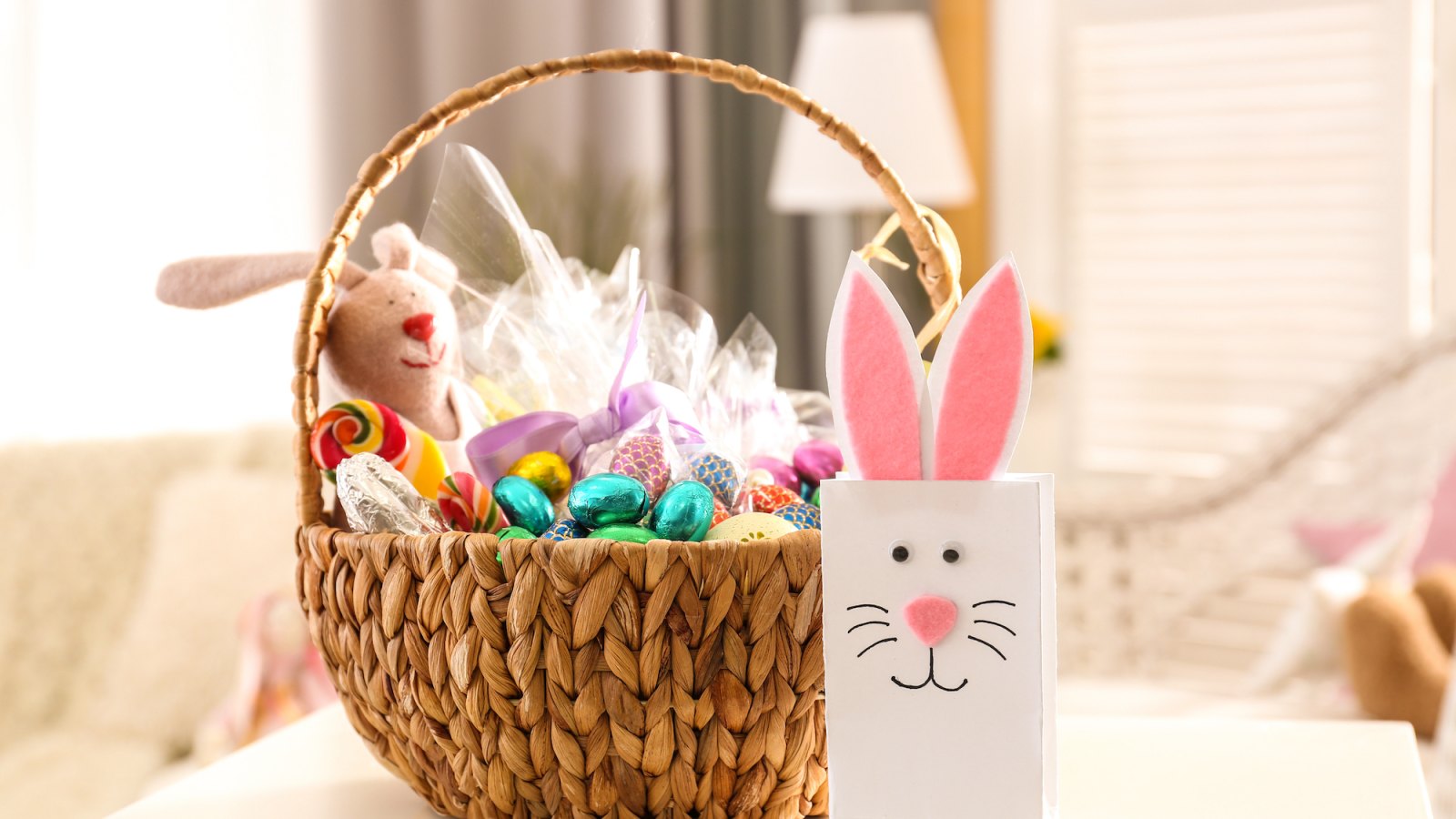 Easter-Chocolate-Gift-Basket-Stock-Photo