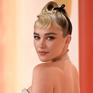 Florence Pugh Jokes About Pimple Before Hitting 2023 Oscars Red Carpet