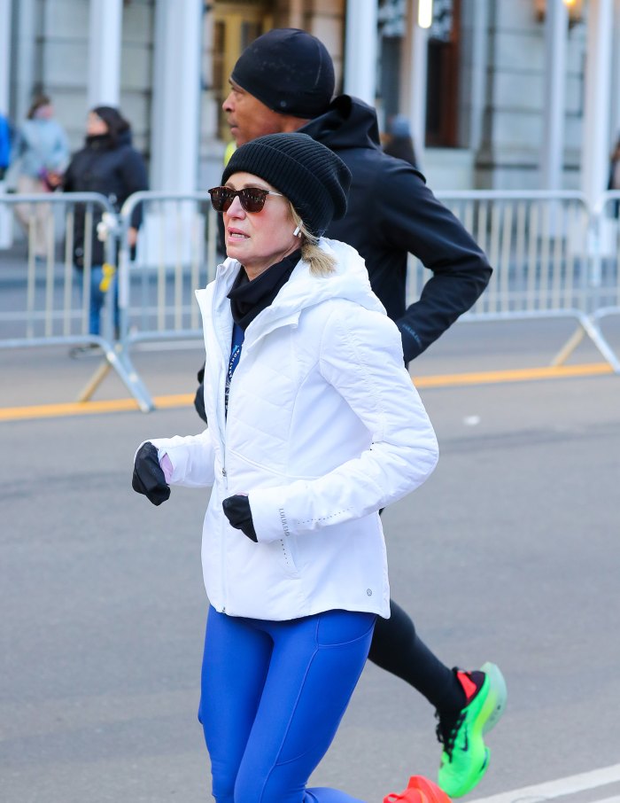 Ex-coapresentadores do 'GMA3' Amy Robach e TJ Holmes correm a meia maratona de Nova York juntos em meio a romance: fotos