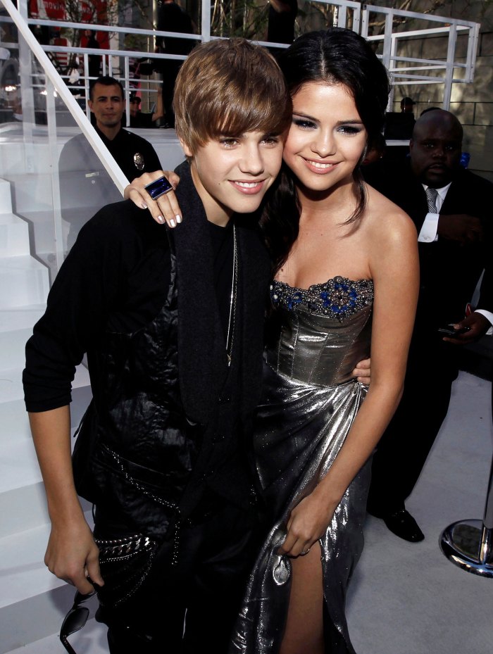 Justin Bieber and Selena Gomez Are Officially Back Together!