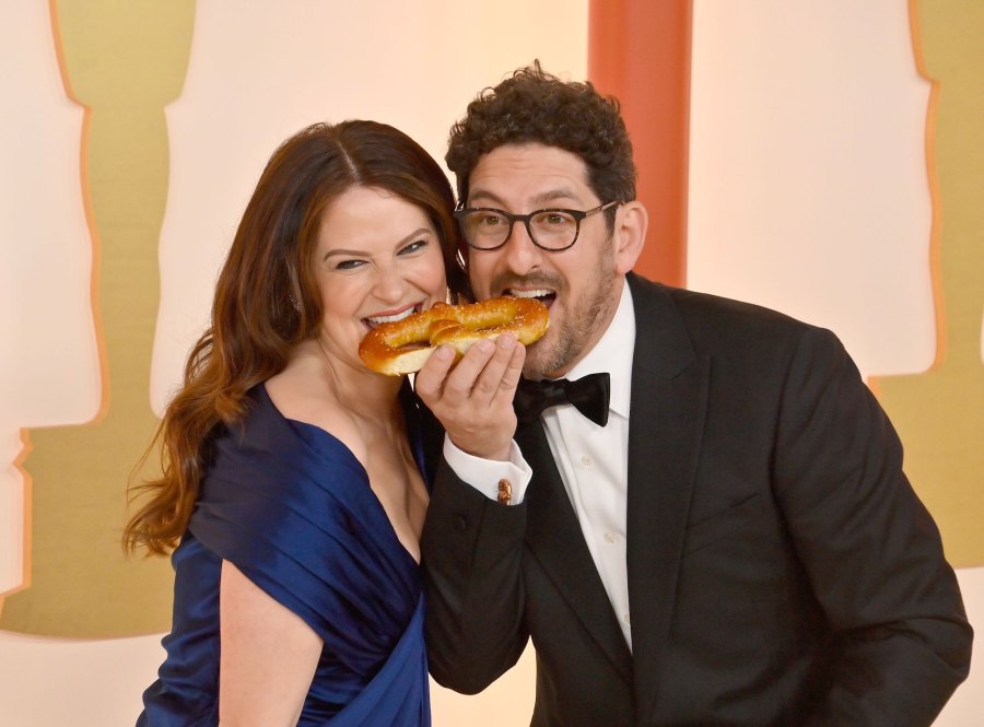 Oscars 2023 Katie Lowes and Adam Shapiro