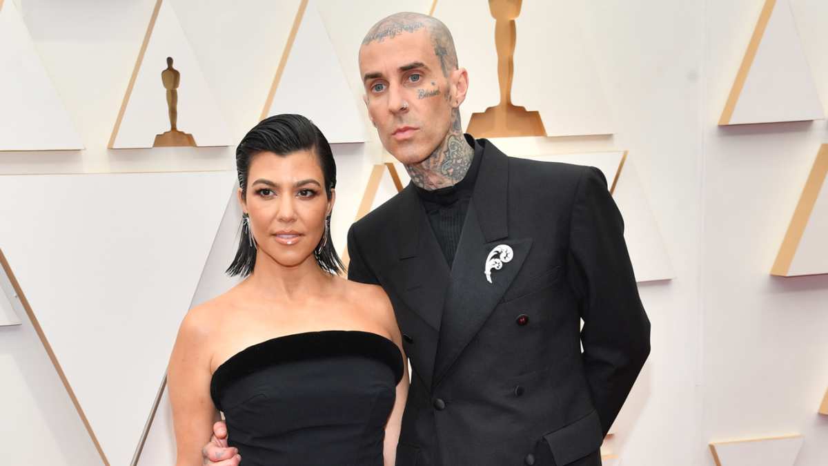 Kourtney Kardashian Shares Never Before Seen Pics of Black Reception Dress