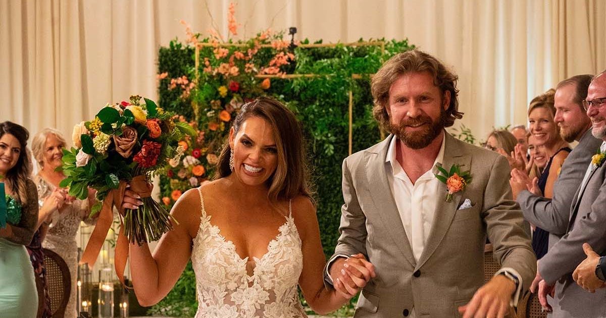 Married at First Sight’s Clint Reveals Ex’s Pregnancy to Wife Gina: Watch