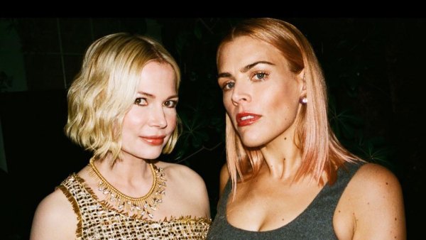 Michelle Williams and Busy Philipps' BFF Moments grey tank