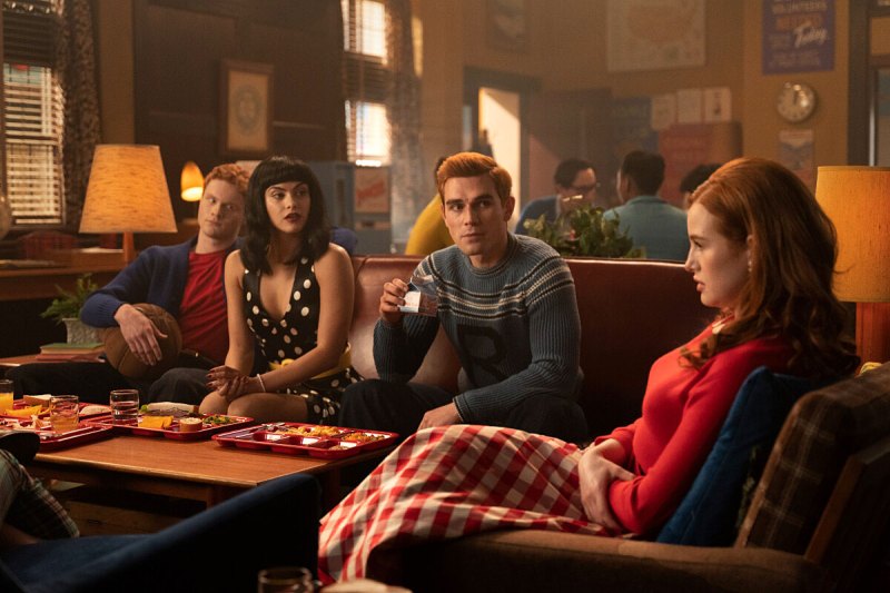 Riverdale Everything to Know What Did the 1st Show Stills Reveal